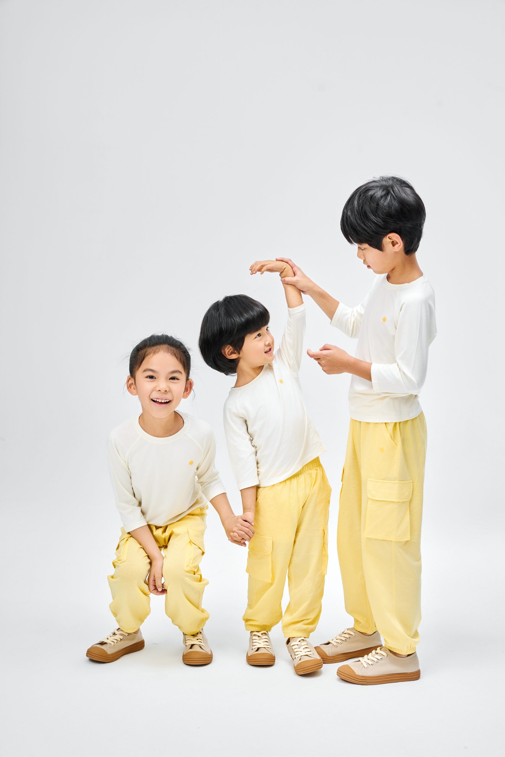 All-Season Anti-Bacterial 3/4 Sleeve Breathable Quick-Dry Top - Image 6